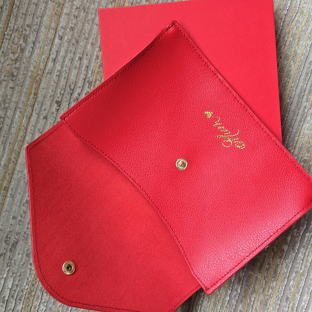 David Yurman Red Leather Clutch and Matching Gift Box - Picture 4 of 6